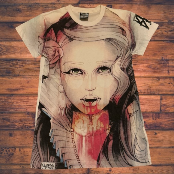 Drop Dead Clothing Vampiress Shirt Rare Halloween Bring Me The Horizon Scene Emo - Picture 1 of 6